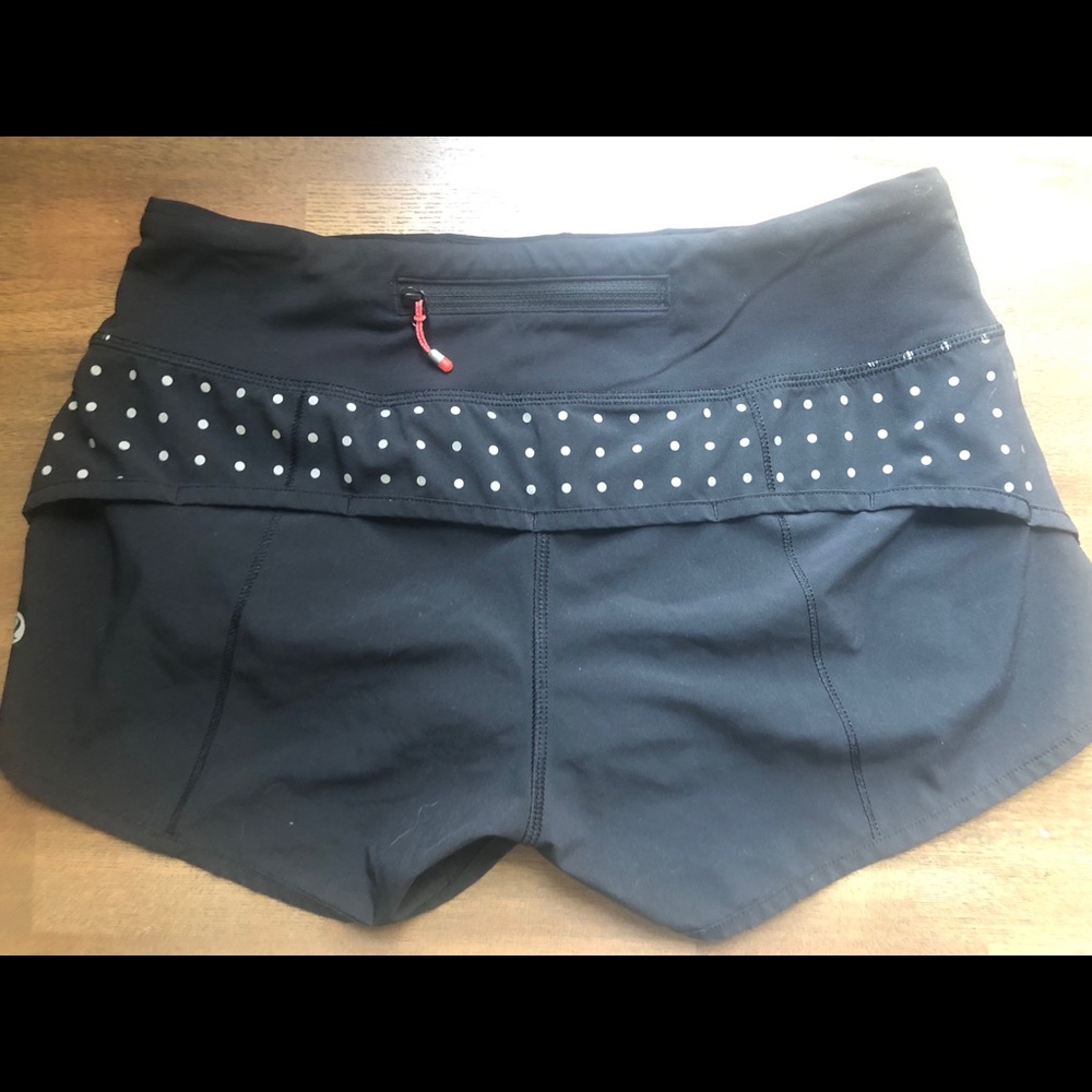 Lululemon sz 4 Speed Shorts Black